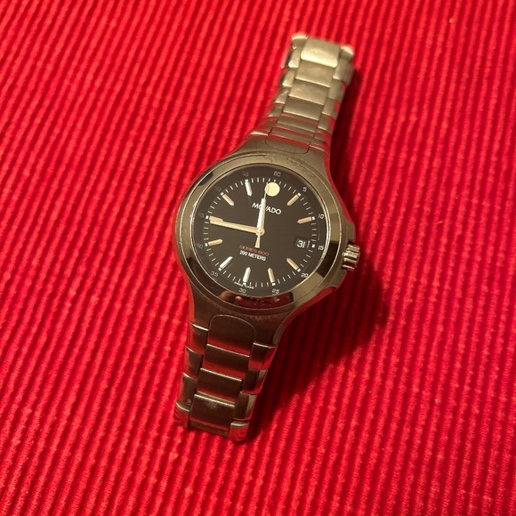 Movado 800 Series Stainless Steel Band Watch - Picture 1 of 7